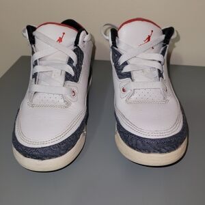 Jordan Kids White and Navy Sneakers